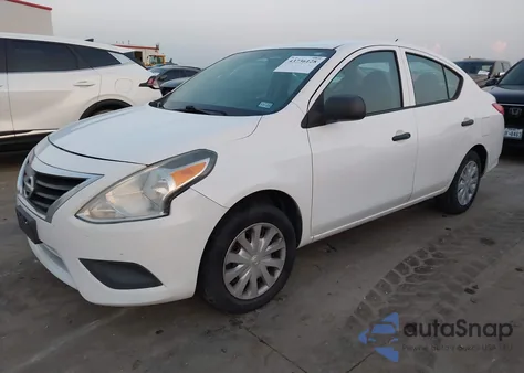 2015 Nissan Versa 1.6 S из США, поврежденный, VIN 3N1CN7AP3FL807615